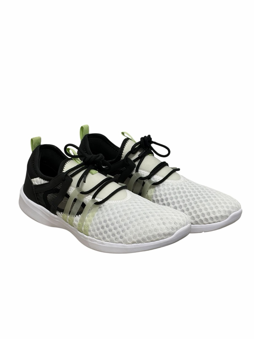 Vionic Adore Active White & Black Women’s Sneakers - NWOT - 8.5
